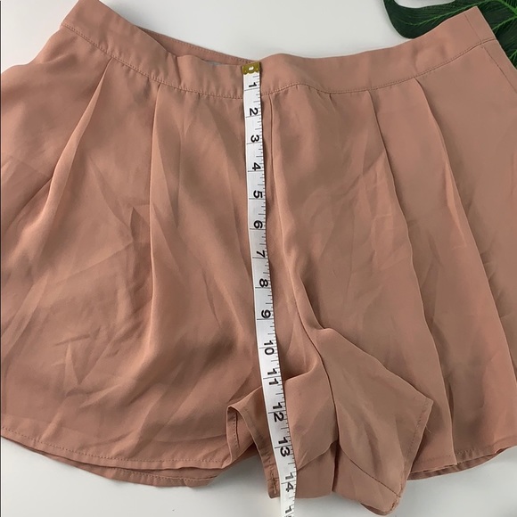 Charlotte Russe Women’s shorts size L - Picture 9 of 9